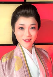 御台付 文子 大石彩未